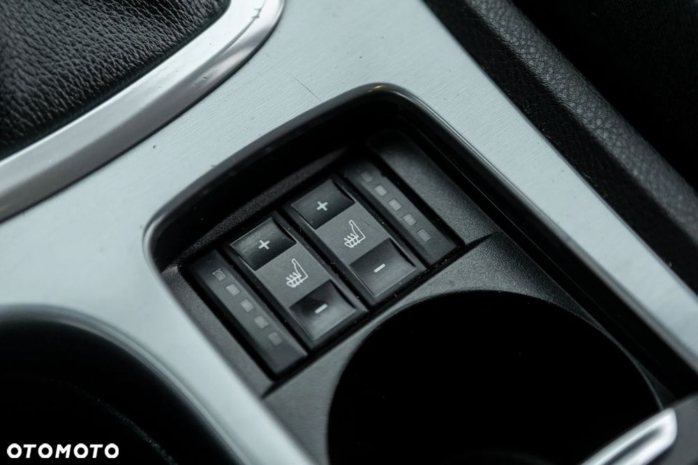 Ford Mondeo - 34