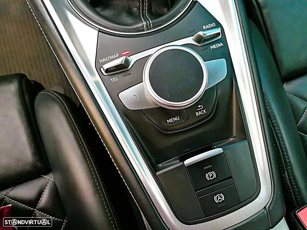 Audi TTS Coupé 2.0 TFSi quattro - 35