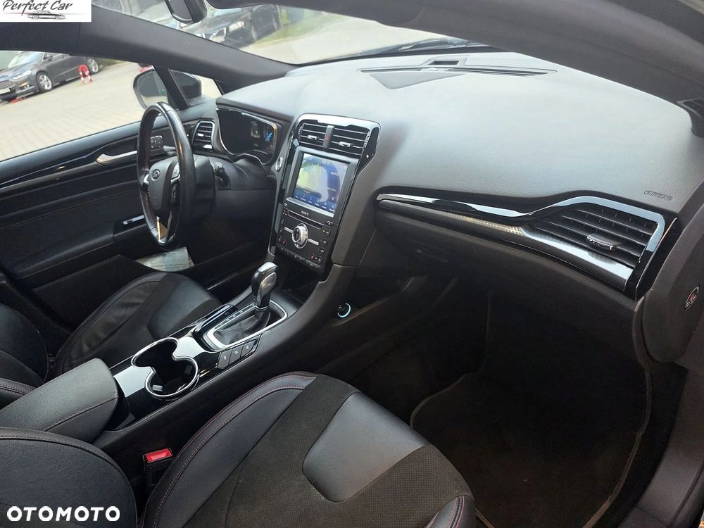 Ford Mondeo SW 2.0 Hybrid ST-Line Plus - 8