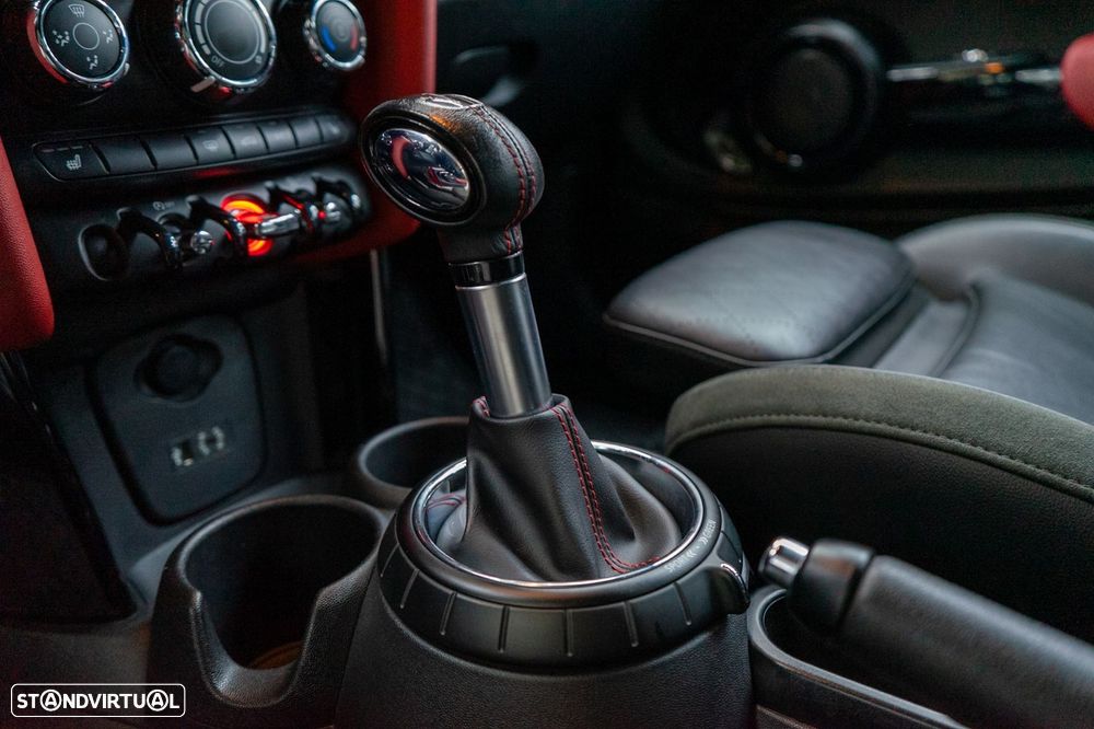 MINI 3 Portas John Cooper Works Auto Desportiva - 6