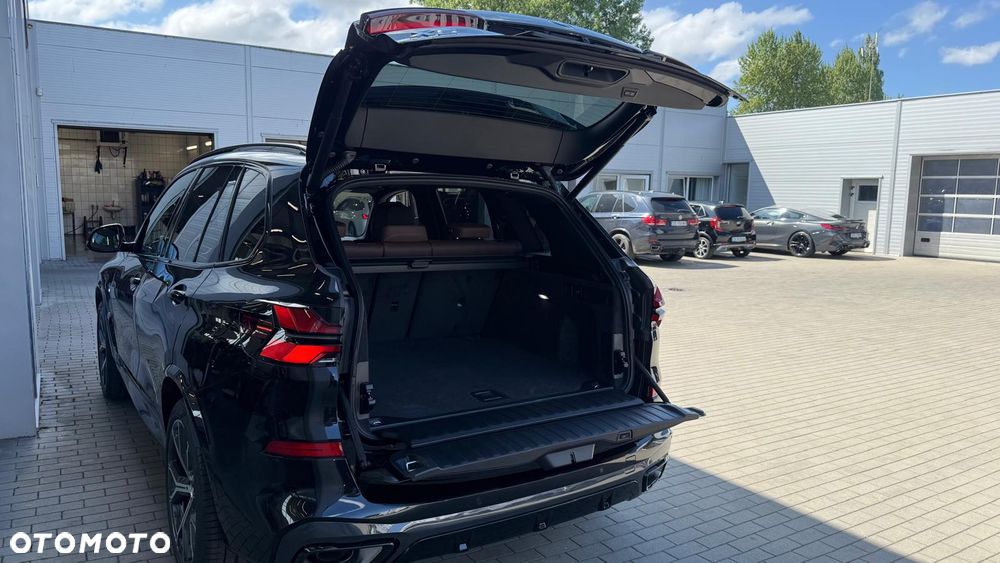 BMW X5 xDrive40d mHEV - 34