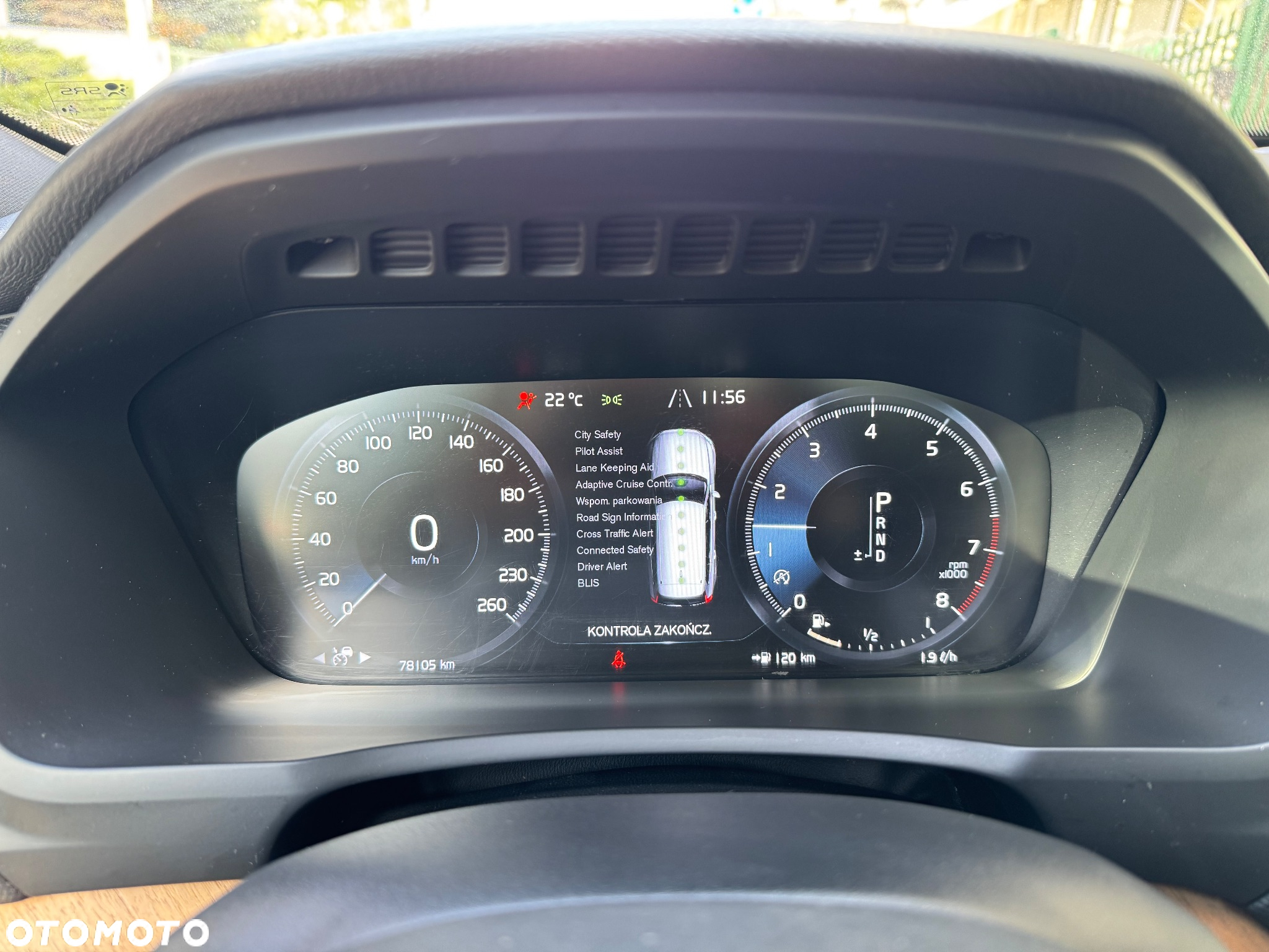 Volvo XC 90 T6 AWD Geartronic Momentum - 22