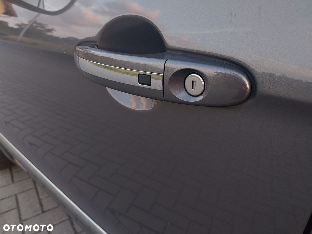Ford Galaxy 2.0 TDCi Platinium X (Titanium) - 8