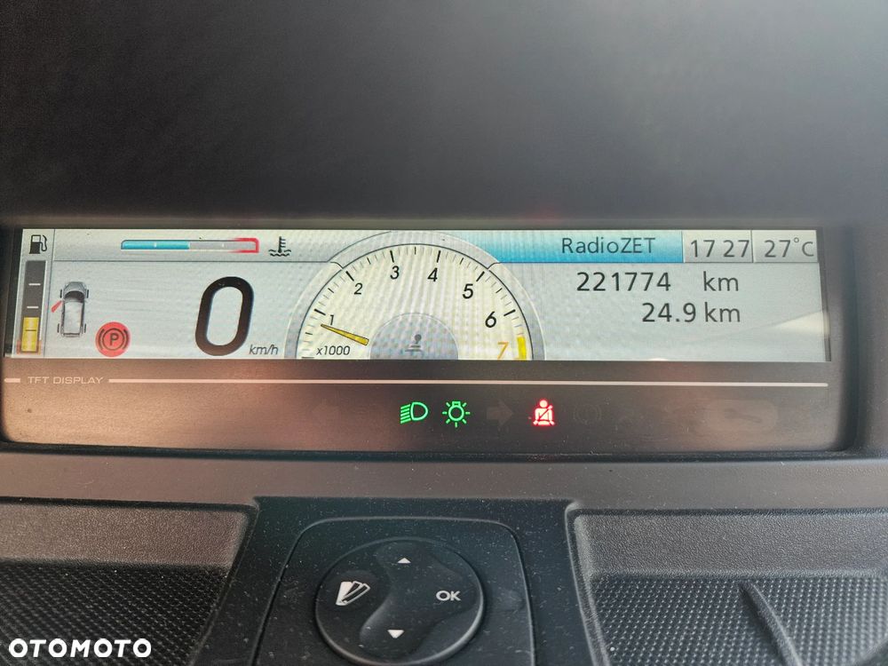 Renault Scenic - 8