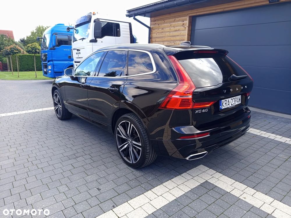 Volvo XC 60 D4 R-Design - 8