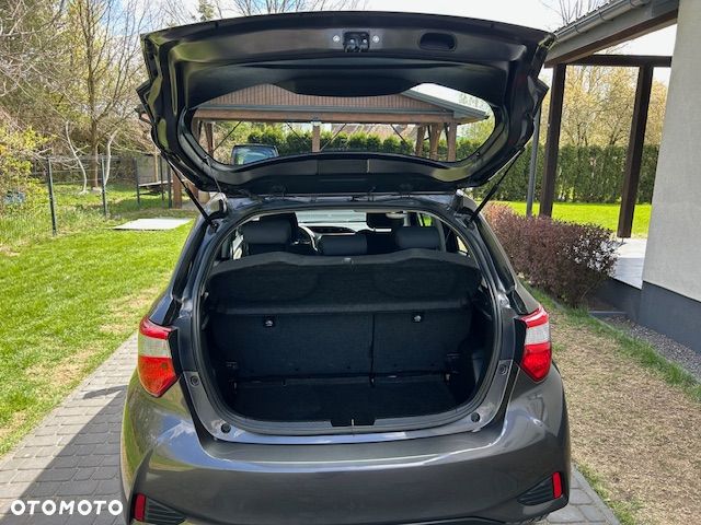 Toyota Yaris 1.5 Premium CVT - 8