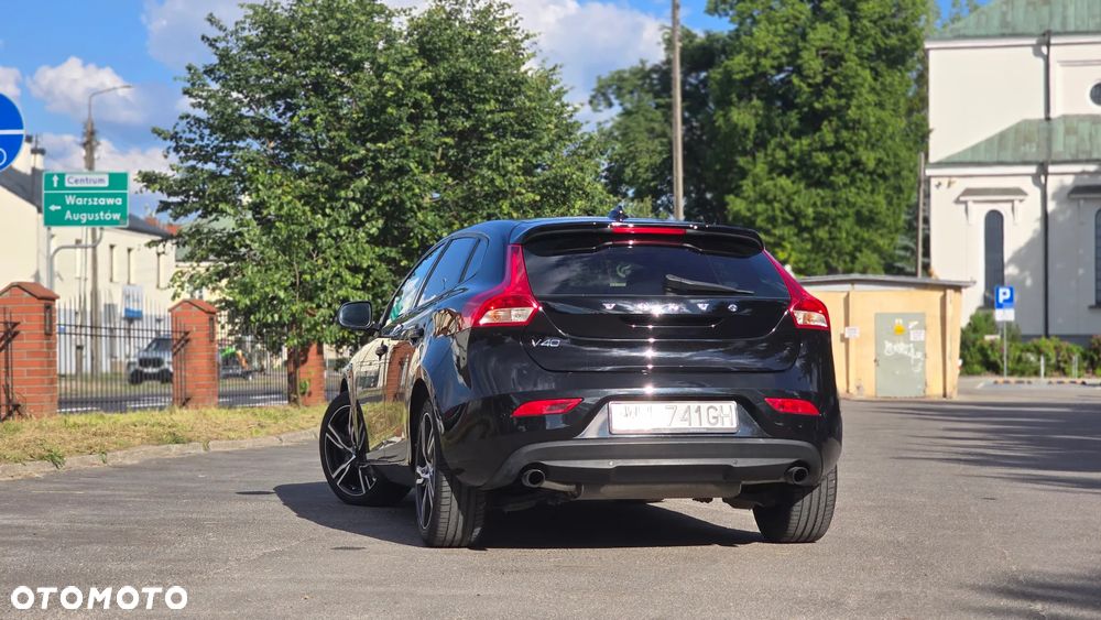 Volvo V40 T4 Drive-E Momentum - 9
