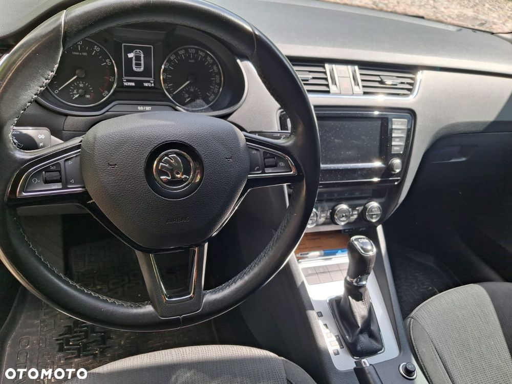 Skoda Octavia 1.4 TSI Ambition DSG - 8