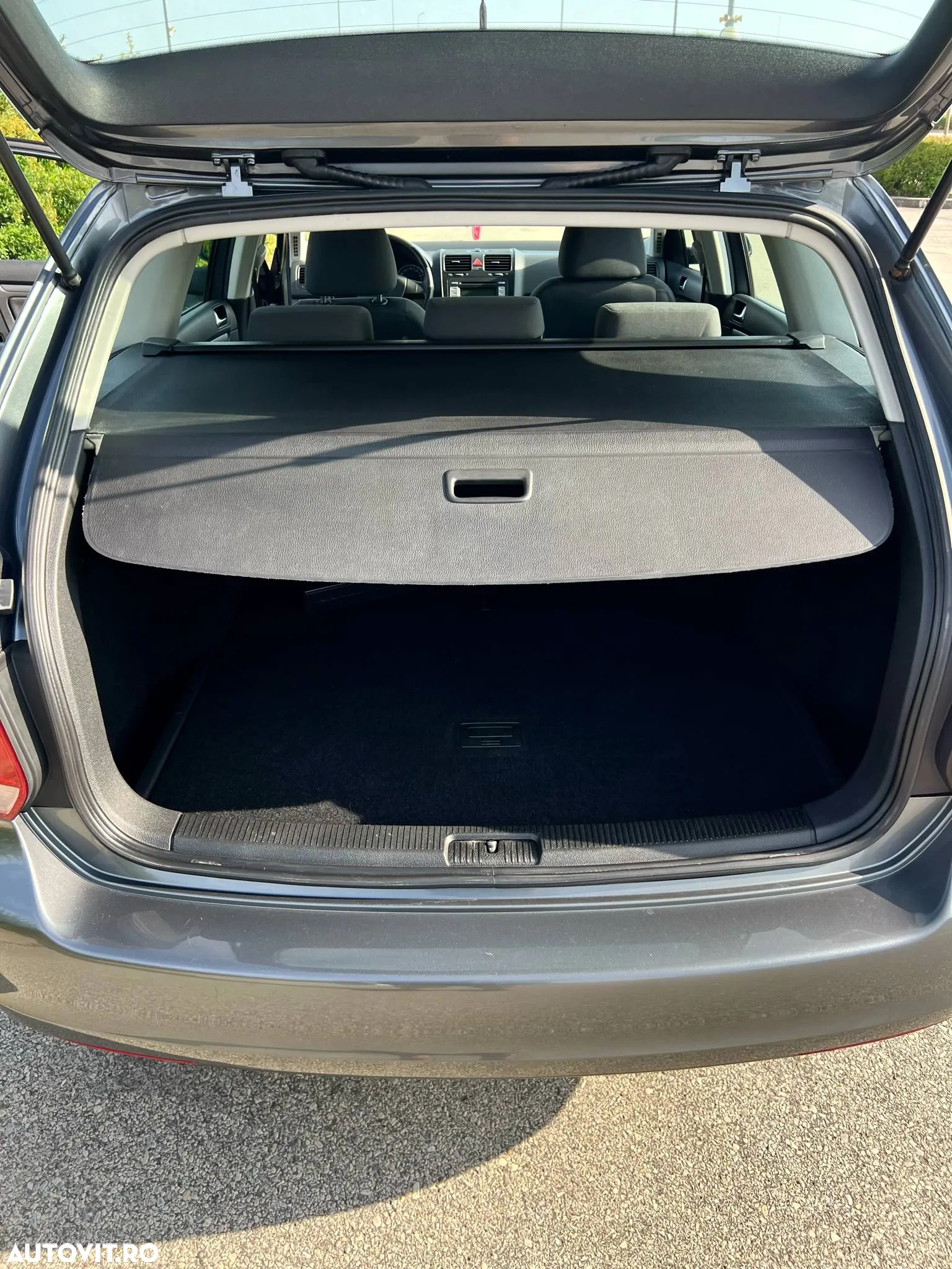 Volkswagen Golf 1.9 TDI Comfortline - 11