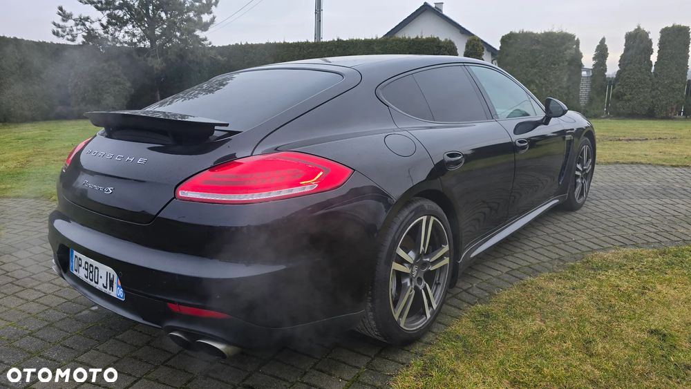 Porsche Panamera 4S Executive PDK - 11