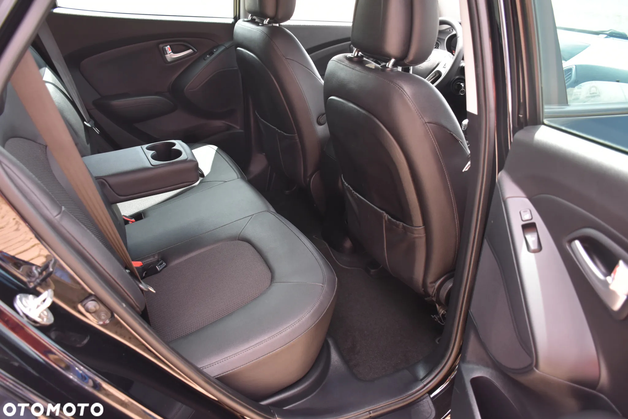 Hyundai ix35 1.6 GDI Premium 2WD - 21