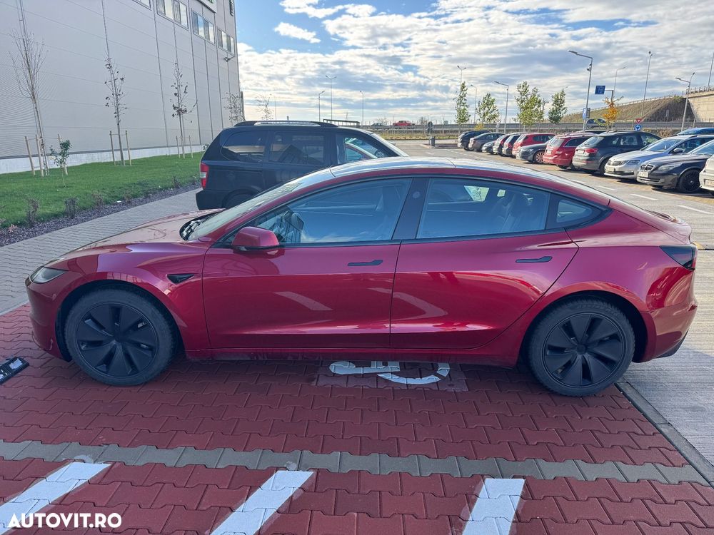Tesla Model 3 Long Range - 12