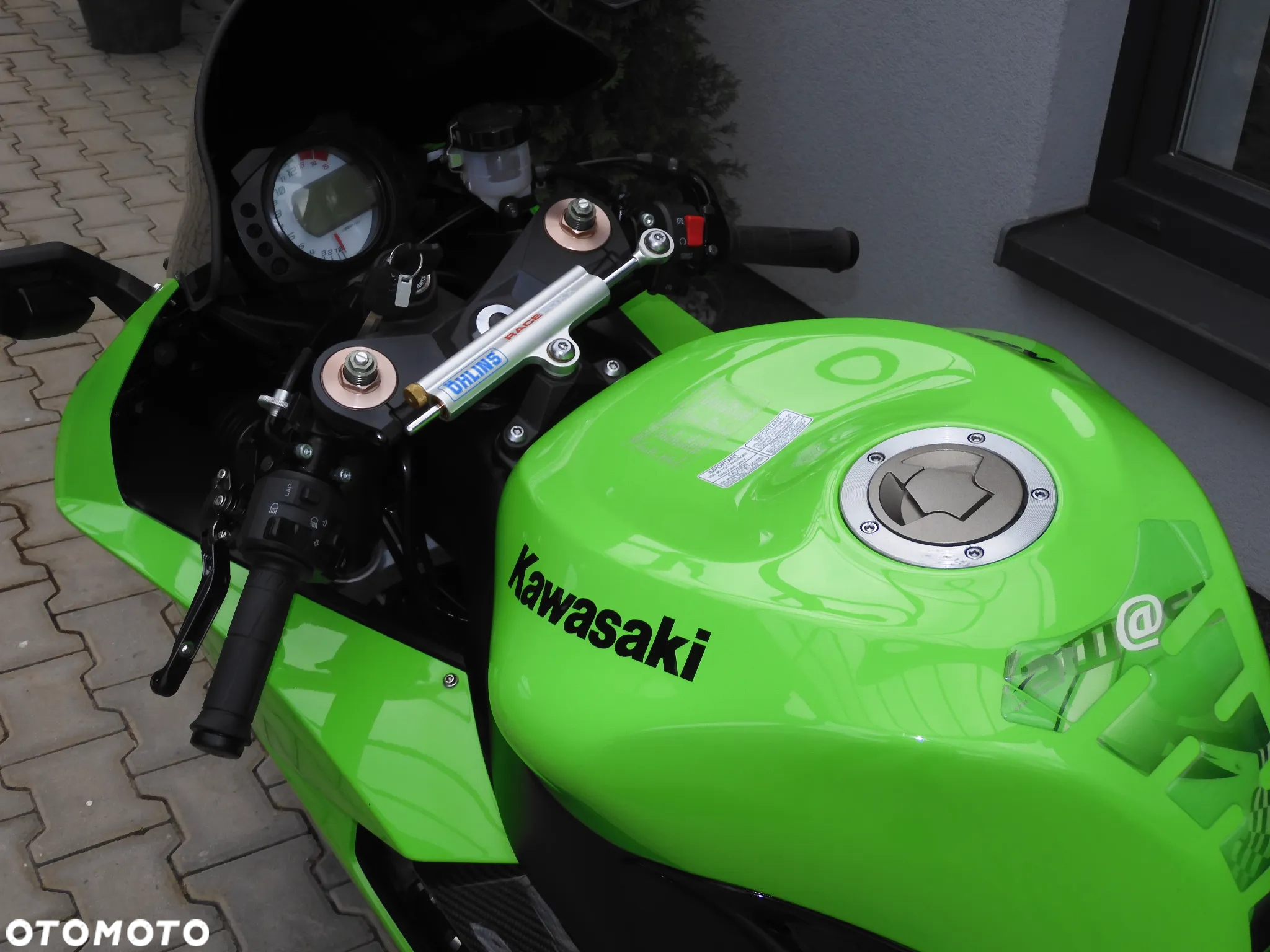 Kawasaki Ninja - 24