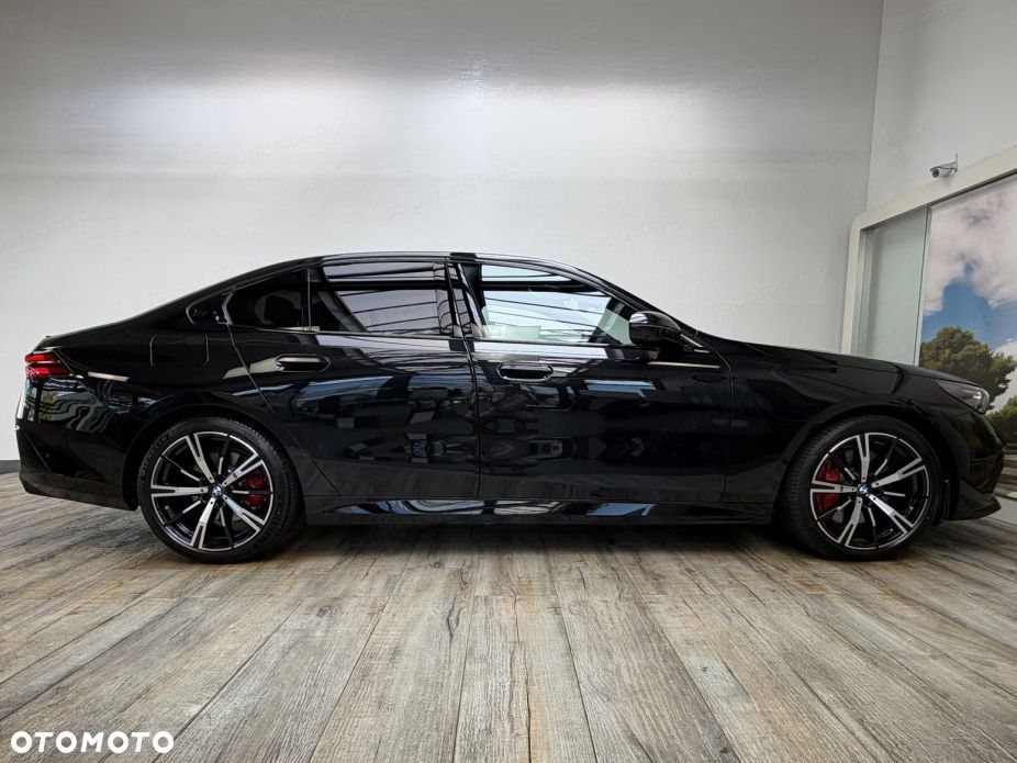 BMW Seria 5 520i mHEV M Sport - 7