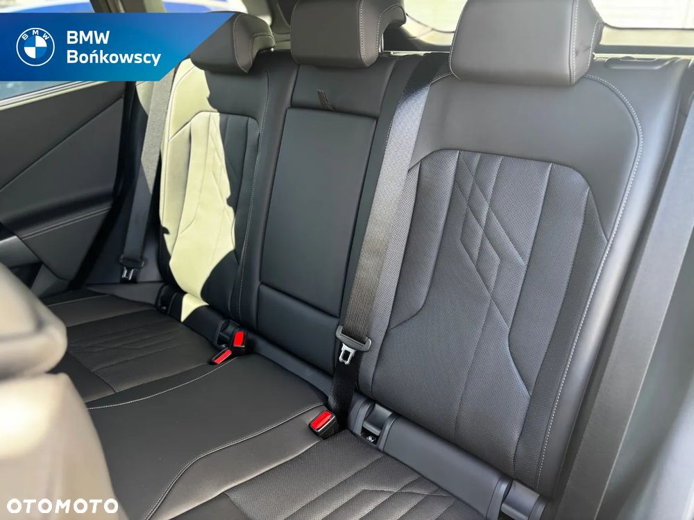 BMW X3 xDrive30e PHEV - 13