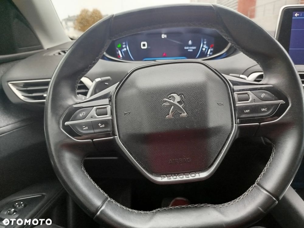 Peugeot 3008 - 36
