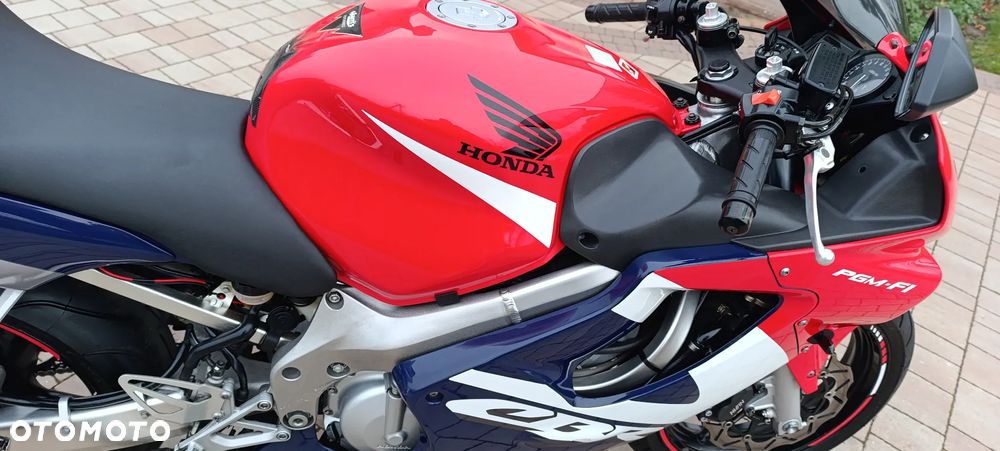 Honda CBR - 21