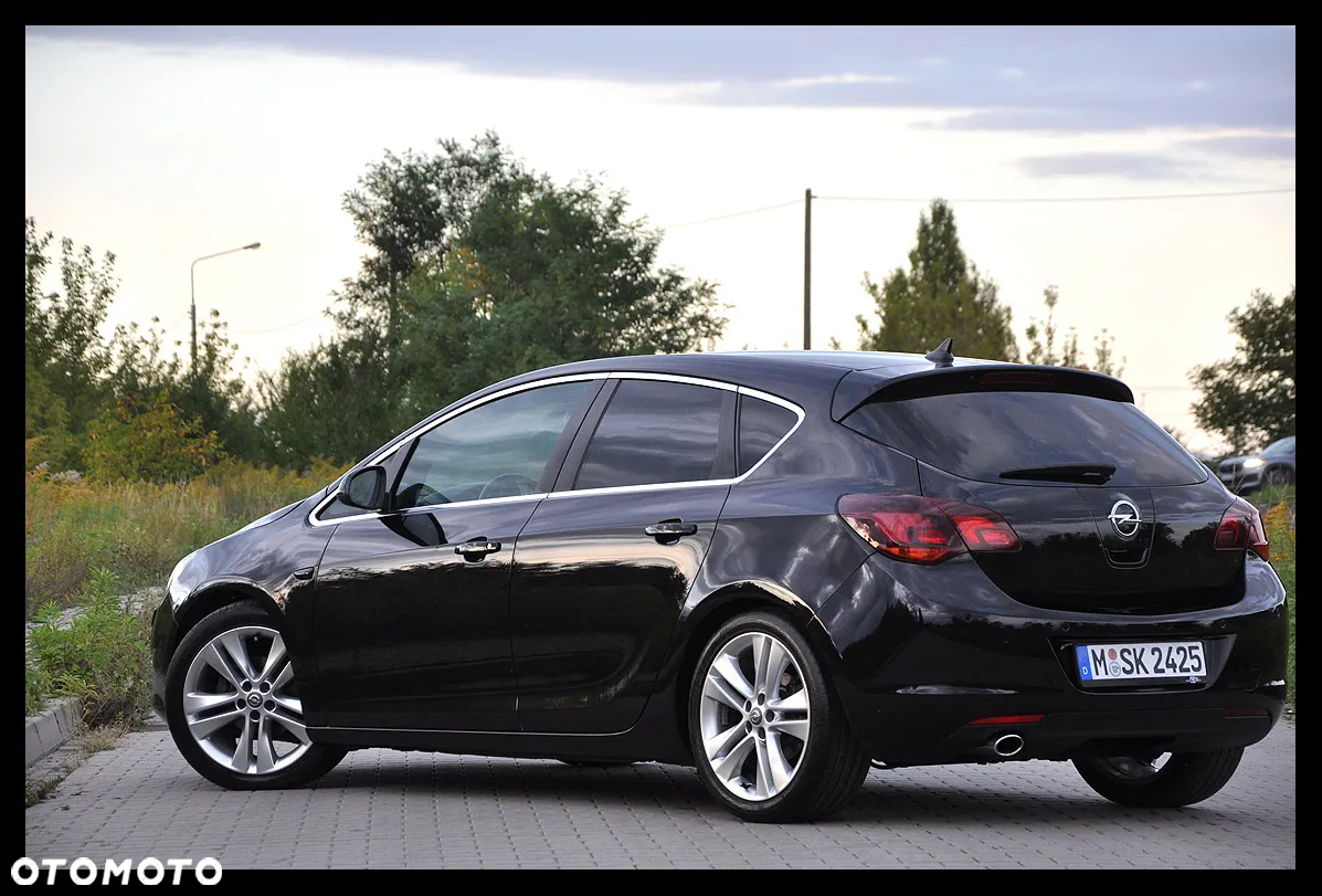 Opel Astra 1.4 Turbo Innovation - 3