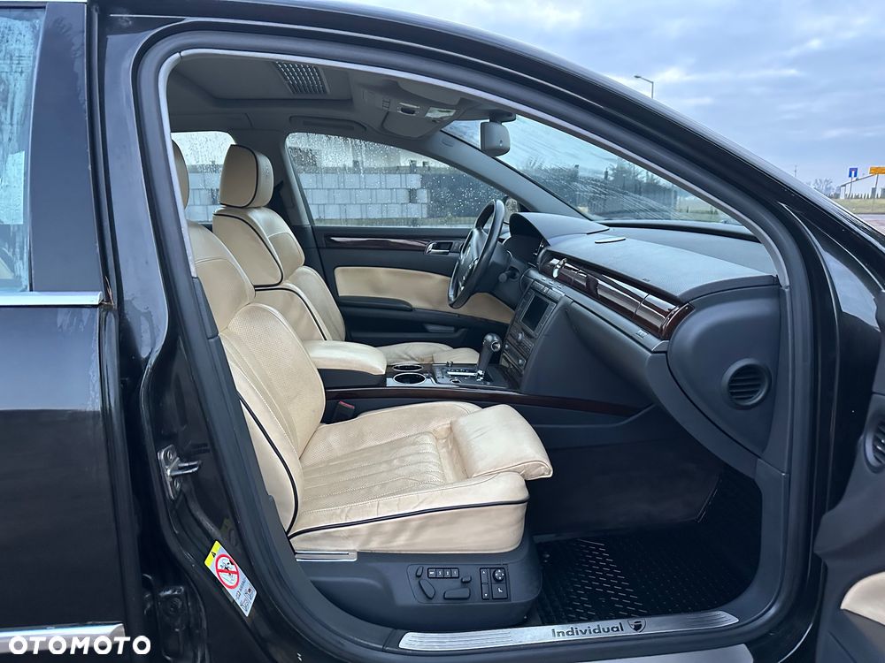 Volkswagen Phaeton - 16