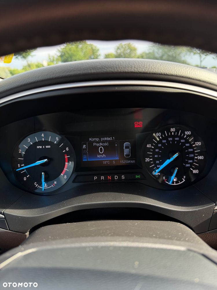 Ford Fusion - 7