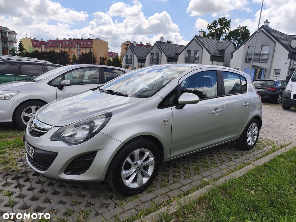 Opel Corsa - 1