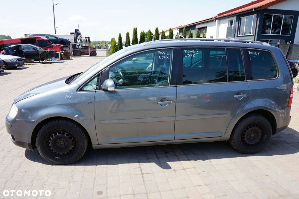 VOLKSWAGEN TOURAN I 1T 2004 LD7X 1.9 TDI AVQ 100KM GQN SZARY na części - 2