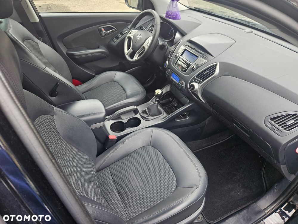 Hyundai ix35 - 13