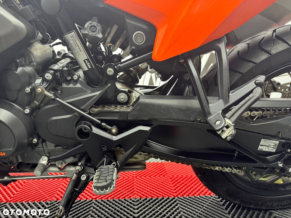 KTM Adventure - 15