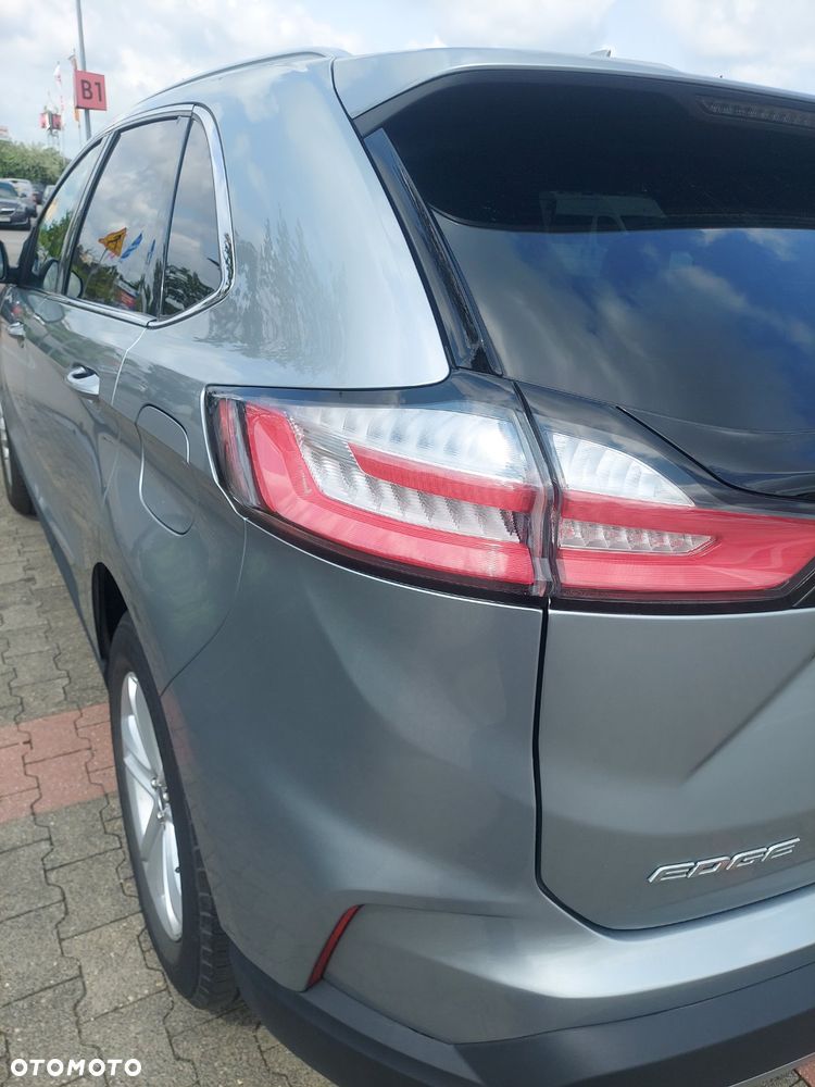 Ford Edge - 15
