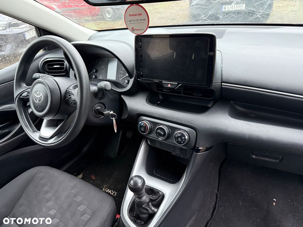 Toyota Yaris 1.5 Active - 17