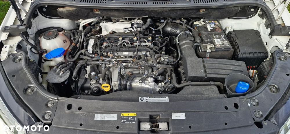 Volkswagen Caddy 2.0 California - 37