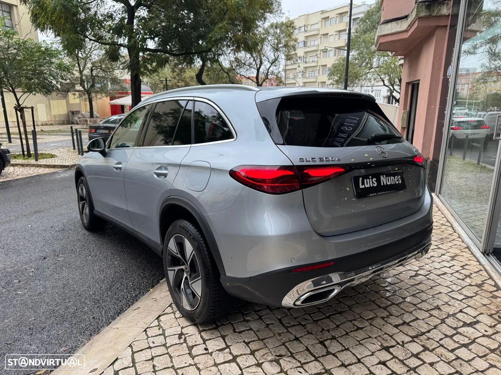 Mercedes-Benz GLC 300 e 4Matic 9G-TRONIC Avantgarde Advanced - 10