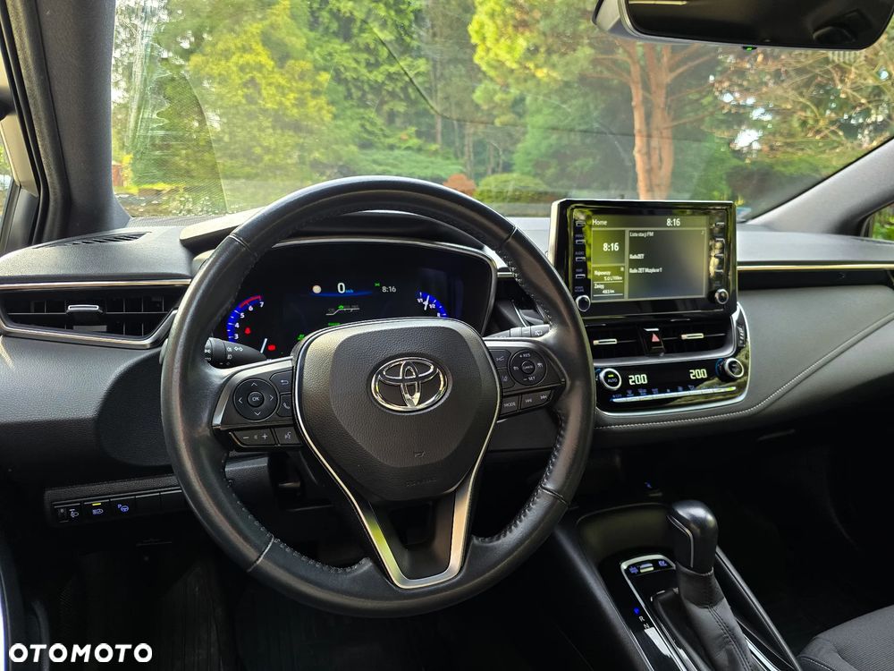 Toyota Corolla 1.8 Hybrid Comfort - 17