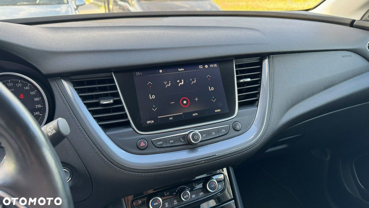 Opel Grandland X 2.0 CDTI Ultimate S&S - 25