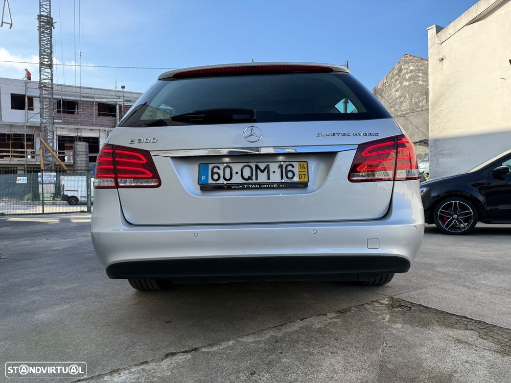 Mercedes-Benz E 300 Bluetec Hybrid Avantgarde - 11