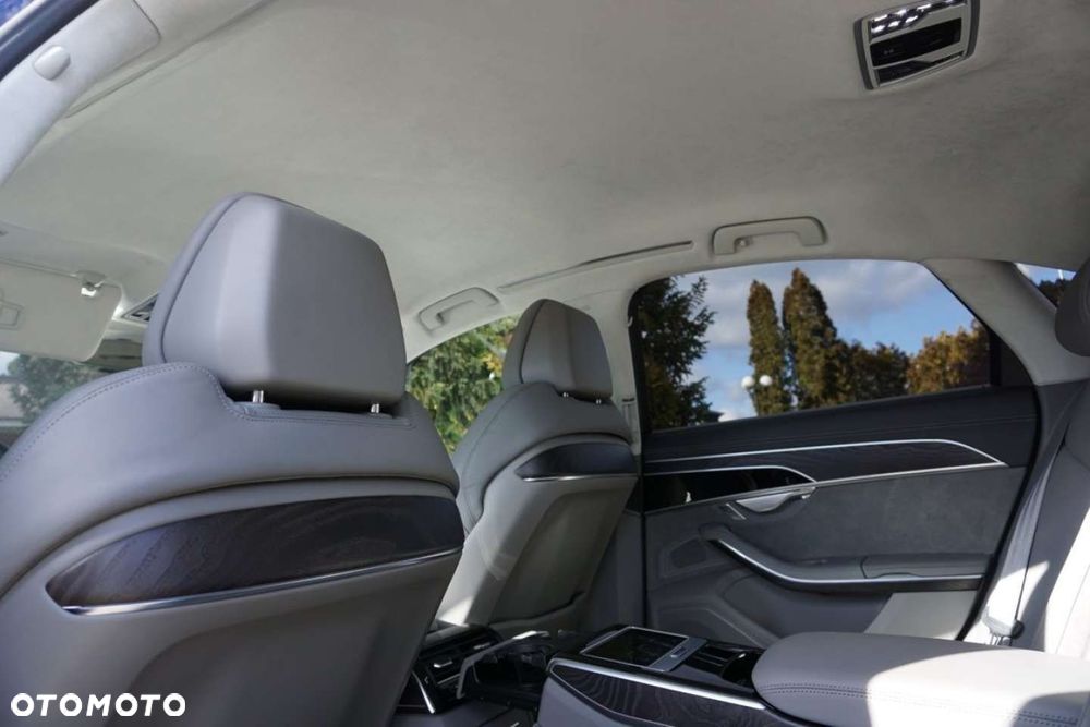 Audi A8 - 14