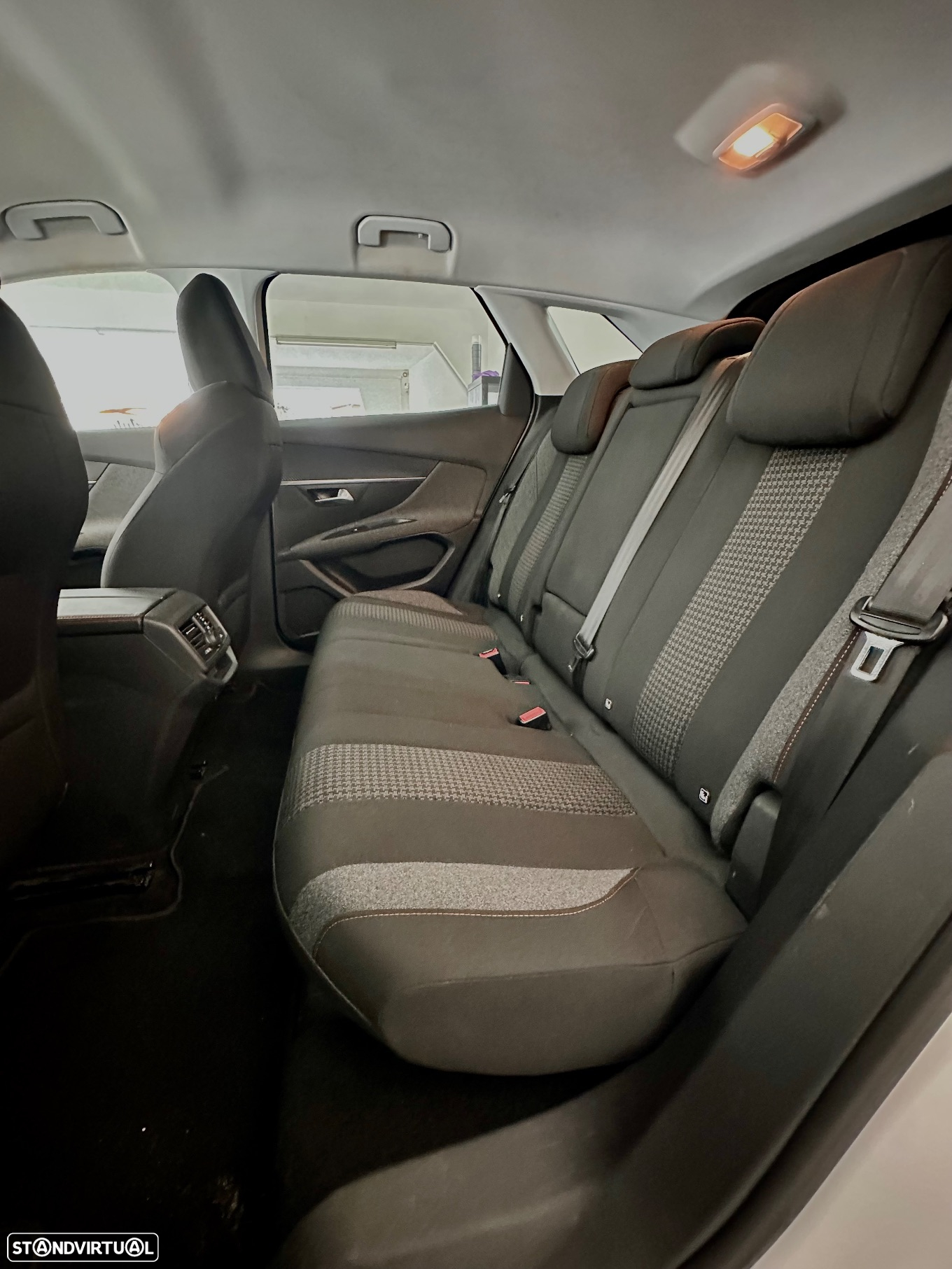 Peugeot 3008 BlueHDi 130 Stop & Start Active Business-Pack - 22