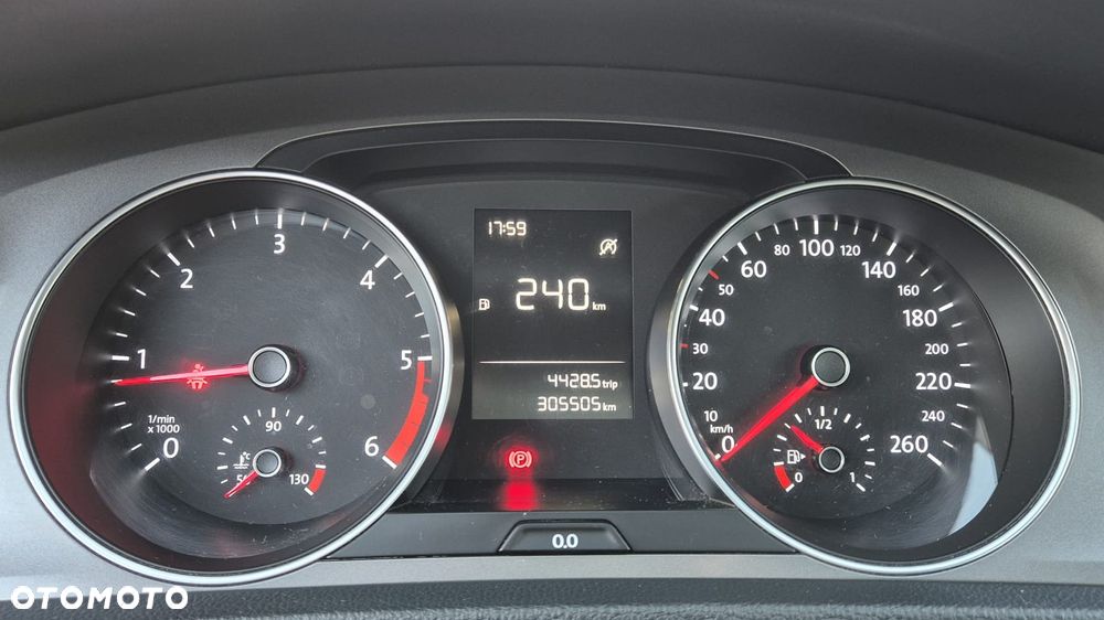 Volkswagen Golf 1.6 TDI BMT Trendline - 17