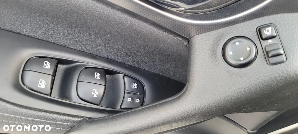 Nissan Qashqai 1.3 DIG-T ACENTA - 14