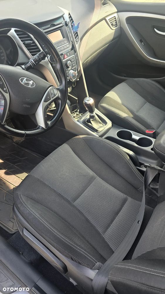 Hyundai i30 - 12