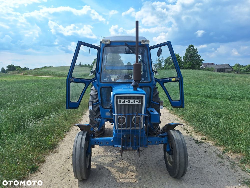 Ford 4600 - 9