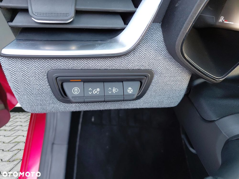 Renault Clio 1.0 TCe Techno - 24