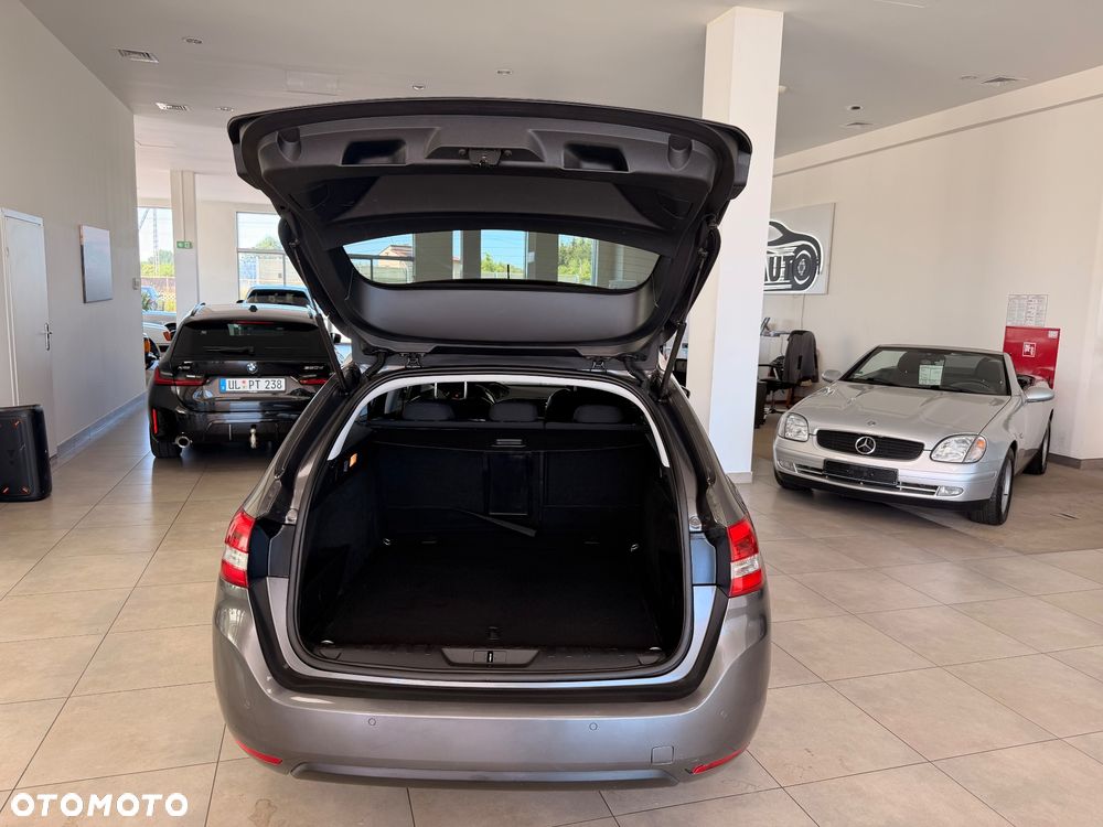 Peugeot 308 - 28