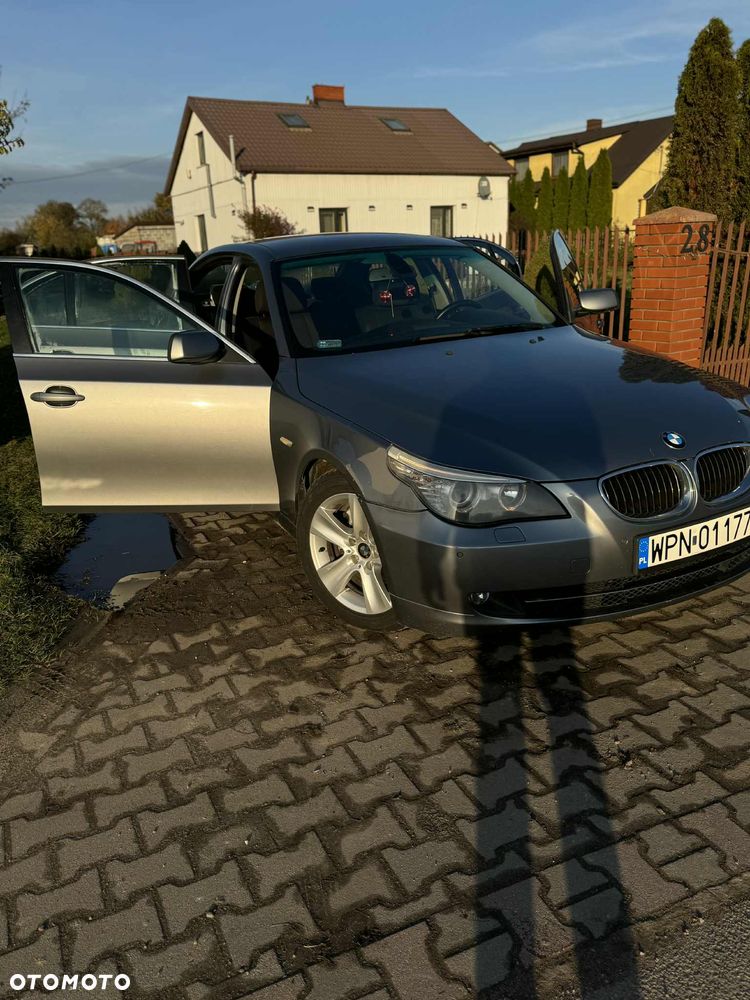 BMW Seria 5 520d Touring - 22