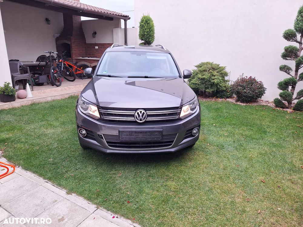 Volkswagen Tiguan 2.0 TDI 4Motion DSG Sport & Style - 2