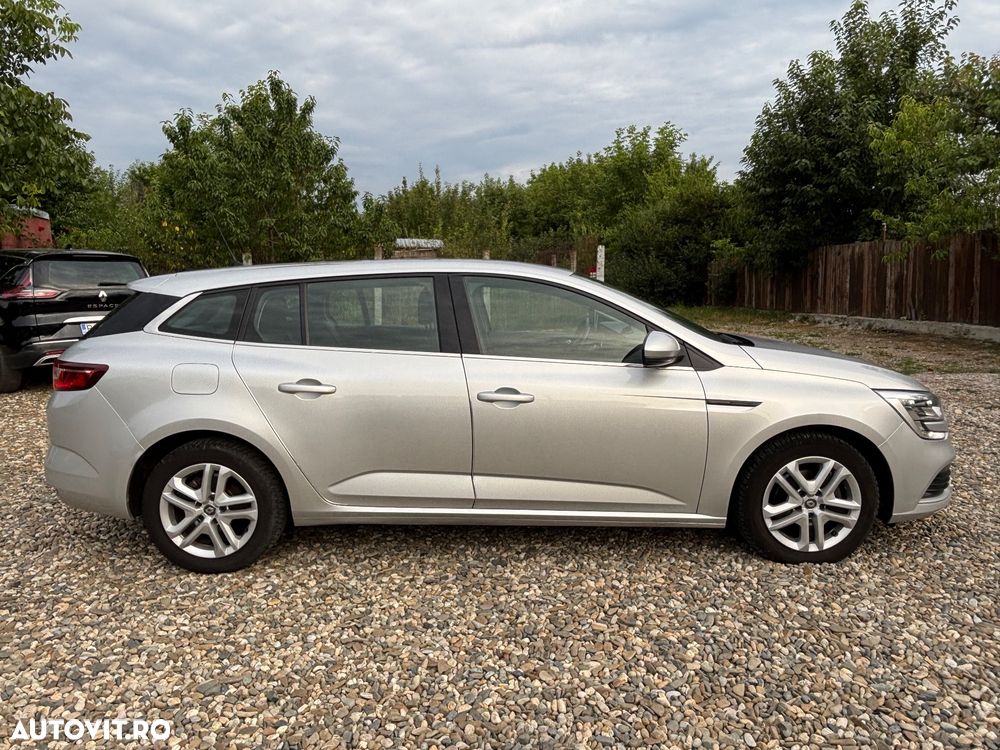 Renault Megane BLUE dCi Intens - 13