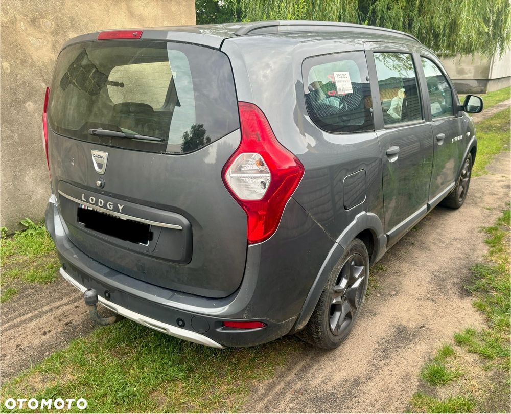 Dacia Lodgy TCe 115 Stepway - 8