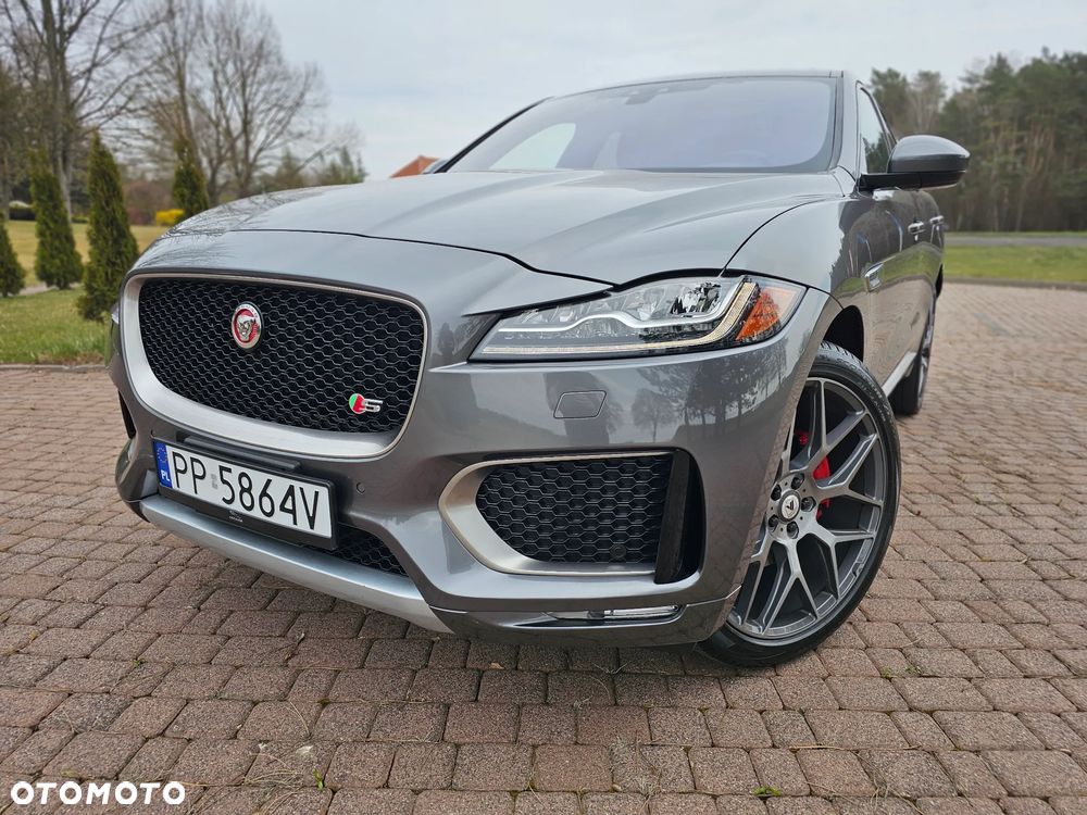 Jaguar F-Pace S AWD - 8