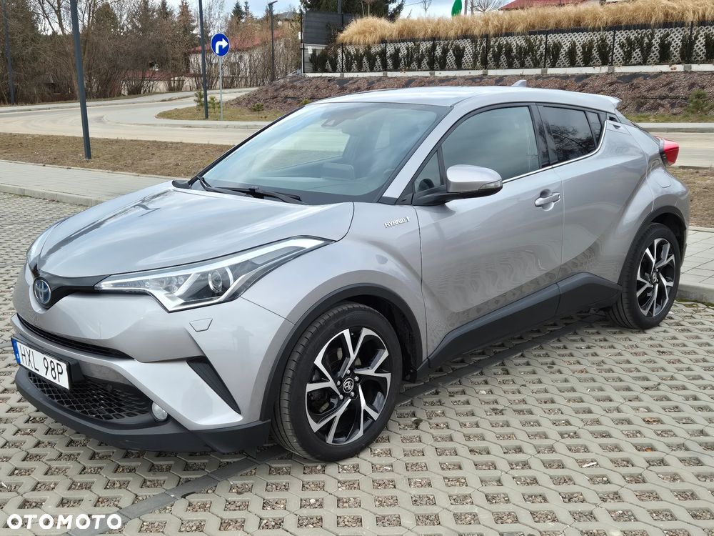 Toyota C-HR ver-1-8-hybrid-executive - 3