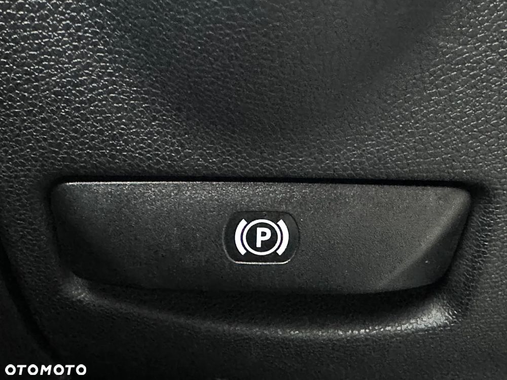 Mercedes-Benz Klasa C - 9